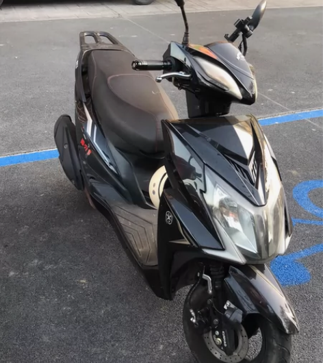 个人出售二手踏板车  加油的。合适跑外卖 ...