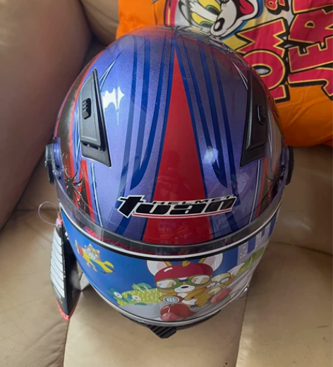 全新儿童安全头盔，全盔。品牌：三友。采用1...