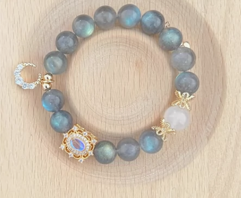 天鹅之梦 颗颗带亮的灰月光，搭配蓝月光，看...