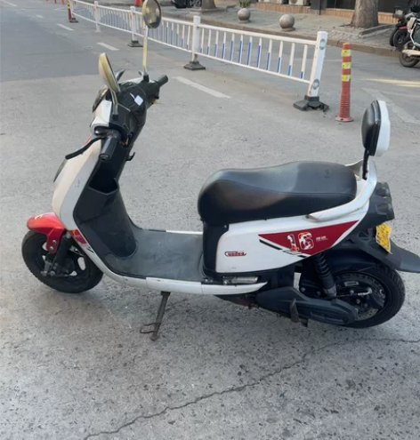 杭州同城转手新国标二手电动车,黄牌永久骑行...