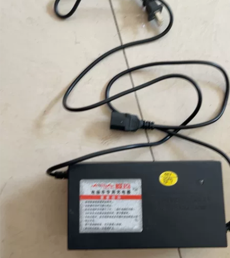 爱玛充电器 感兴趣的话点“我想要”和我私聊...