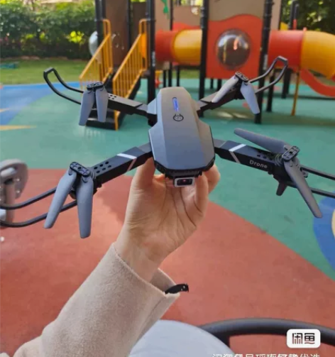 个人闲置无人机E88全新未拆封四轴无人机折...