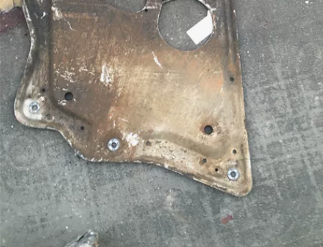 宝马x5 e70发动机下护板变速箱护板波箱...