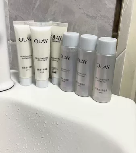 OLAY玉兰油美白水乳护肤品套装化妆品补水...