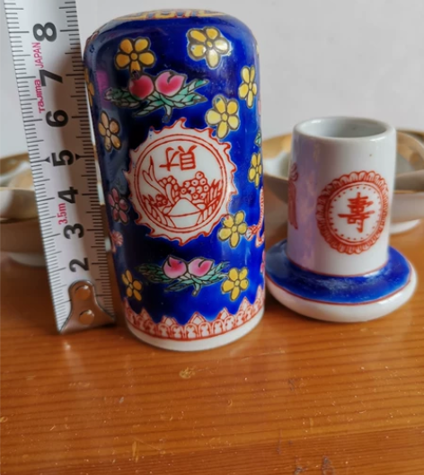 闲置 餐具小五件组合  手绘描金碟子两个，...