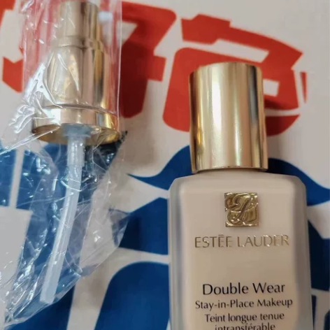 闲置转让雅诗兰黛dw粉底液30ml，送泵头...