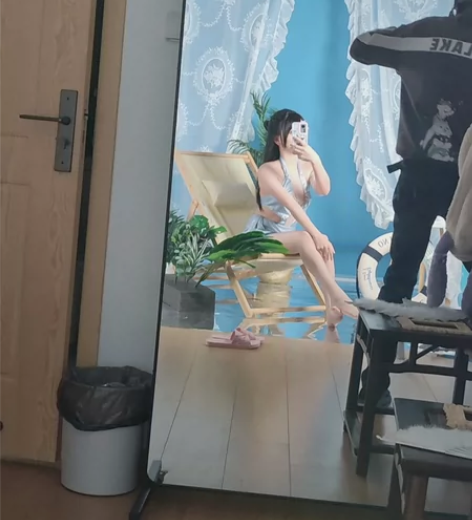 初音未来阳光假期标价出 次元依家绝版 M码...