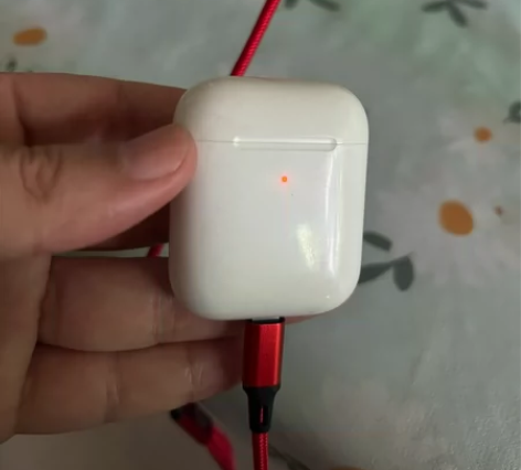 无线蓝牙耳机，9成新 感兴趣的话点“我想要...