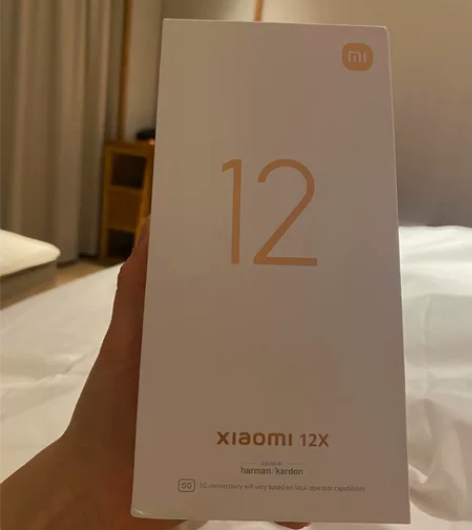 小米12x灰色 8+128g 全新，年会刚...
