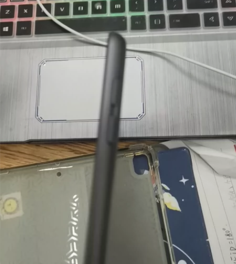 ipad 2019，电池92爱思全绿 屏幕...