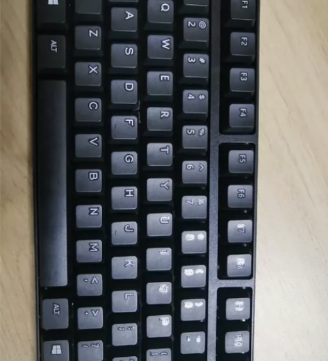 全新电脑键盘。18元。 丰泽东海，鲤城浮桥...