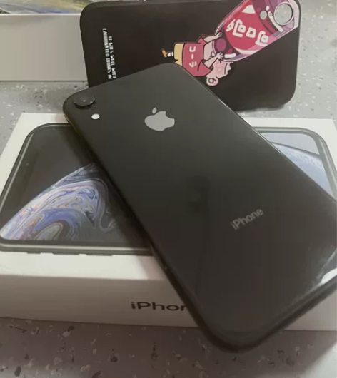 女朋友送的自用手机 苹果XR国航128G的...