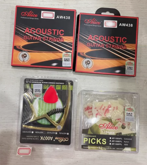 吉他配件一堆低价甩 感兴趣的话点“我想要”...