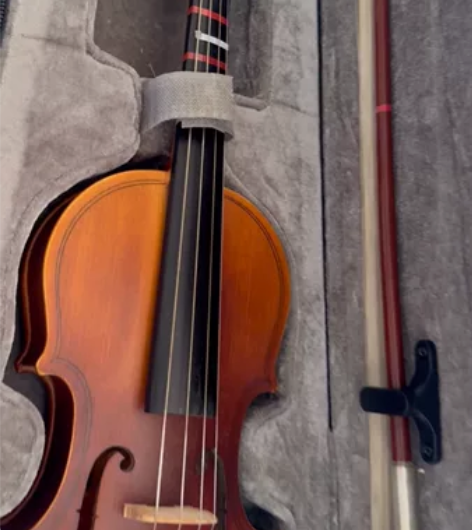 孩子换琴了，闲置转让，金音品牌纯实木专业版 感兴趣的话点“我...