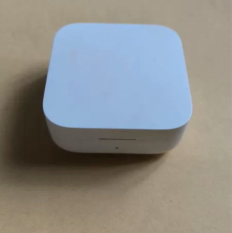 小米真无线蓝牙耳机Air2se，正版九五新，见下图。买就送保...