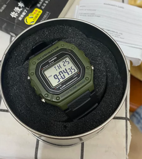 casio卡西欧小方块手表军绿色 在学校戴...