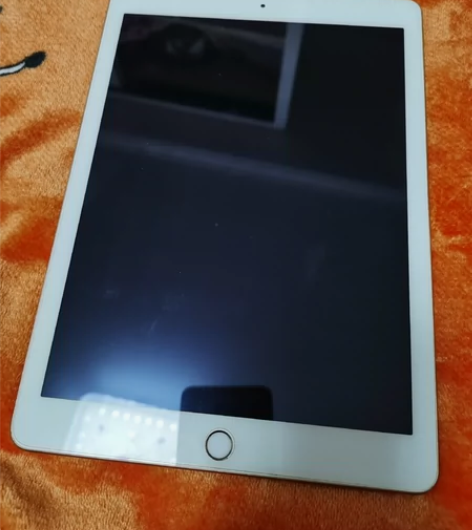 闲置的iPad2017 32g（iPad5...