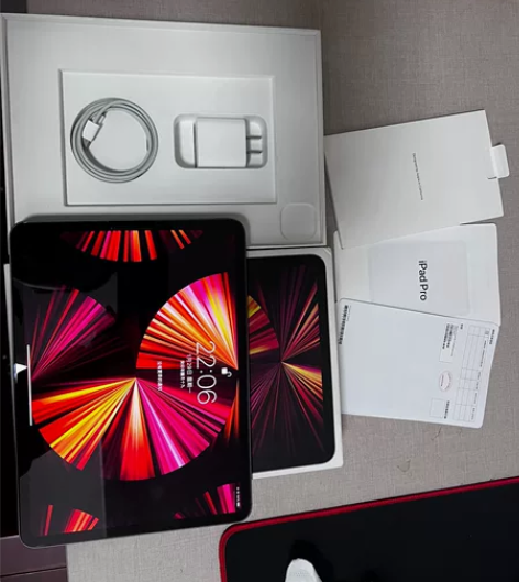 出售自用闲置国行256G苹果2021款iP...