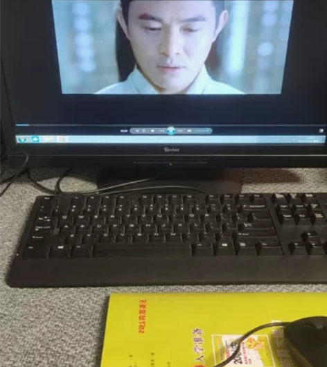 正常使用联想台式主机，单主机无其他配件，日...