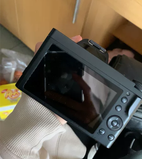 索达佳4k相机 记录高中的 现在闲置啦 感...