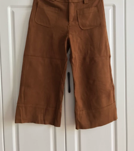 棕色麂皮绒阔腿裤九分裤，L码 感兴趣的话点...