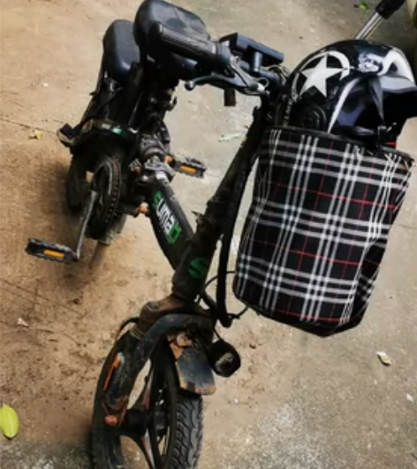 代步车转让出售，电池亏电充不进去电了，其他...