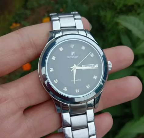 罗西尼机械手表，保证正品。 感兴趣的话点“...