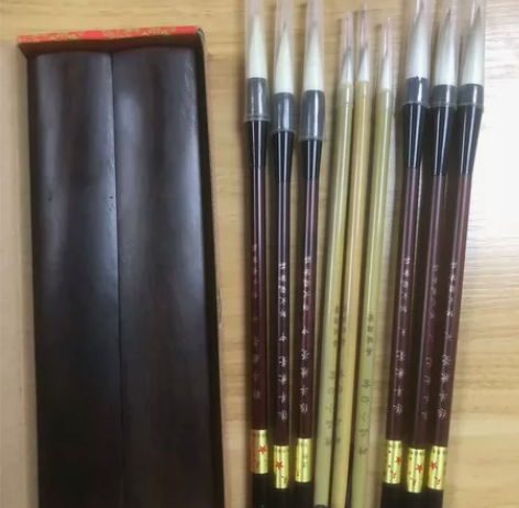 国画材料，目前有两包全新国画卡纸，每包10...