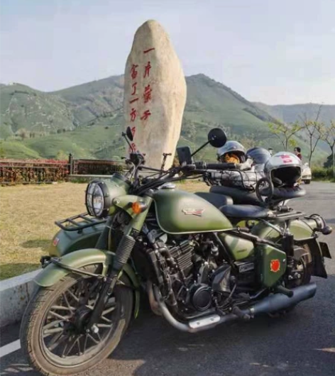 摩托车整车车库车，长江650定制版，侉子1...