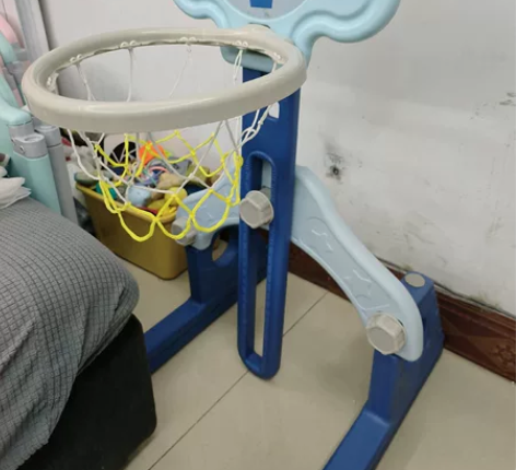 儿童投球架，几乎全新 感兴趣的话点“我想要...