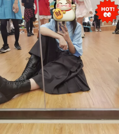 出漫萌家光遇武士裤套+蝙蝠斗，穿一次，洗过...