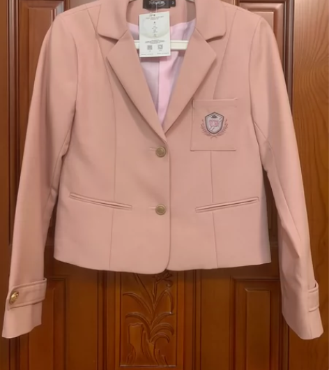 Jk学院风 吊牌在 仅试穿  很新吊牌都在...