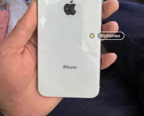 学生缺钱出  美女自用一手95新iPhon...