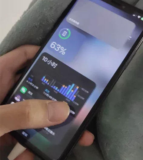 苹果x，自用 国行，手机屏幕换国产屏，电池...