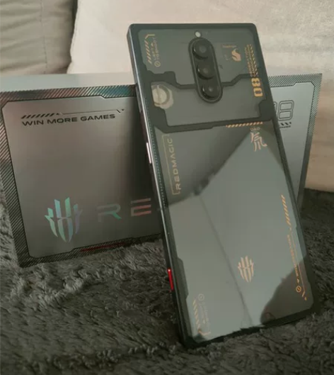 努比亚红魔8spro24+1tb氚锋透明版...