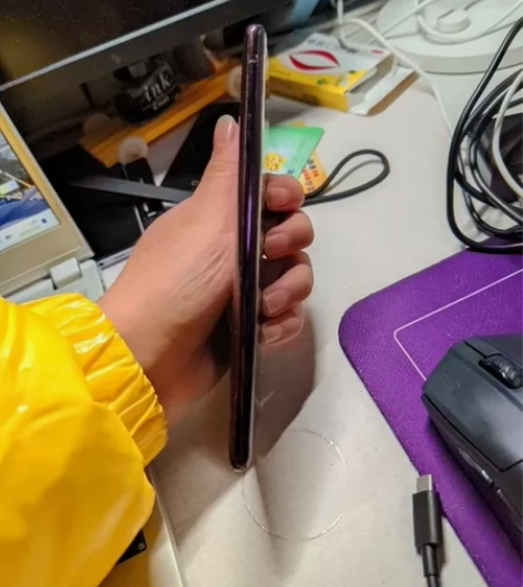 索尼xz3 日版4+64 已刷美版系统 感...