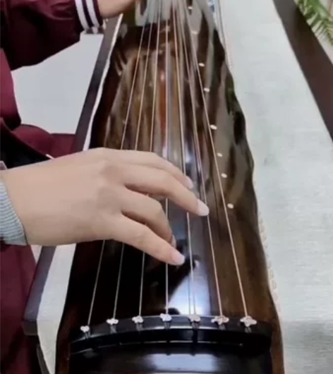 【扬州手工古琴】戴玉精品纯生漆硬擦落霞式纯...