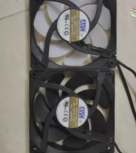 联想拯救者刃7000p机箱风扇黑化版900...