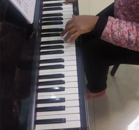 进口钢琴Lester  保养很好，从上海自...