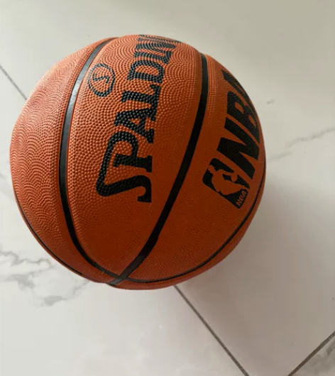 包邮！蓝球和足球30一个，原来都买的100...