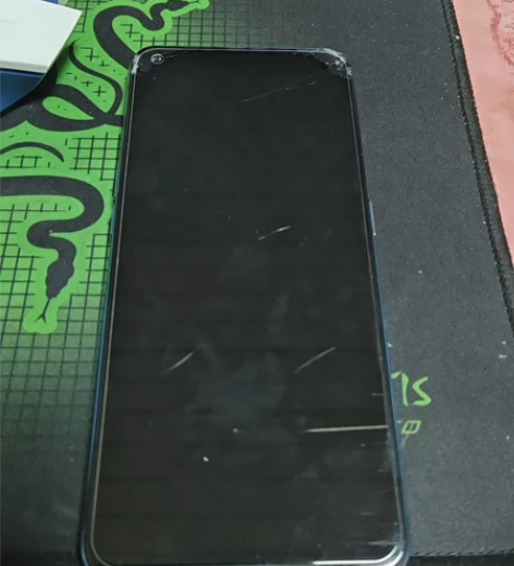 真我q3pro 天玑1100 流畅王者吃鸡...