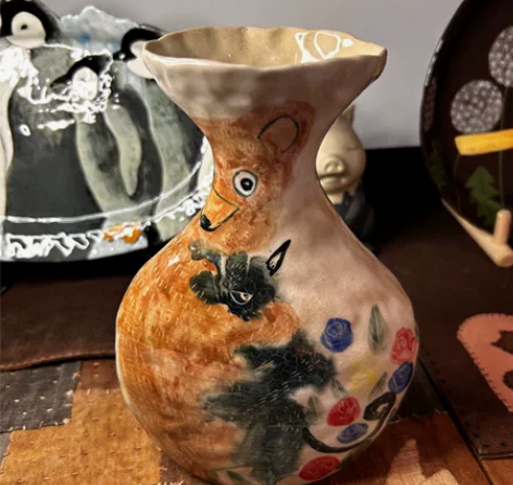 景德镇手捏花瓶，全新 感兴趣的话点“我想要...