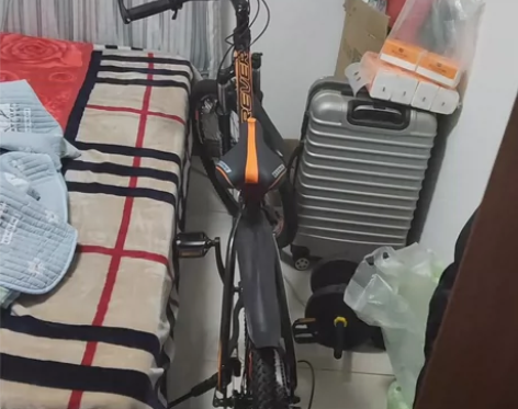 永久山地自行车，组装完一次没骑过，看中来。...