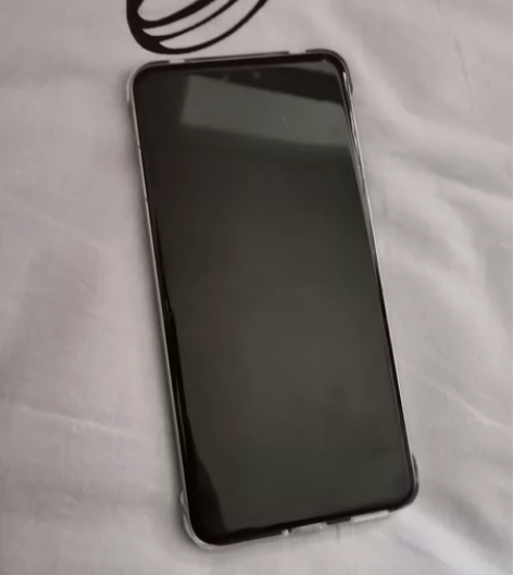 华为mate60pro 12512雅川青颜...