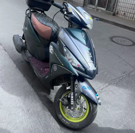 19年雅马哈, 16000公里 改了方向...