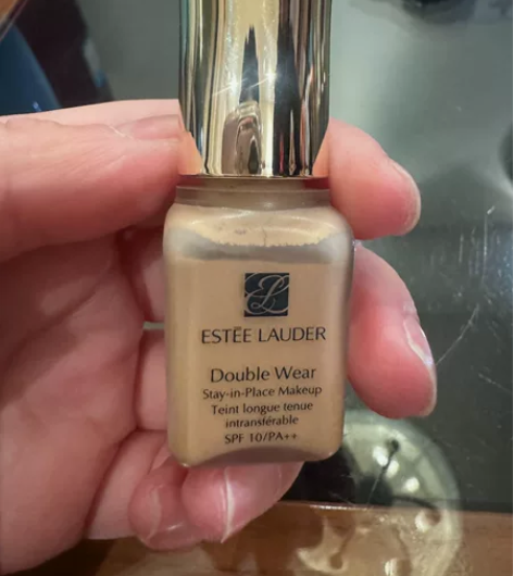 雅诗兰黛DW粉底液 7ml小样便宜转有需要...