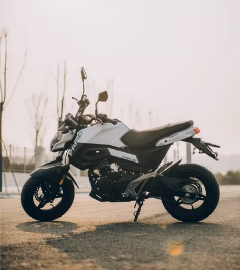 春风狒狒摩托车 今年年初上的户，当时觉得这...