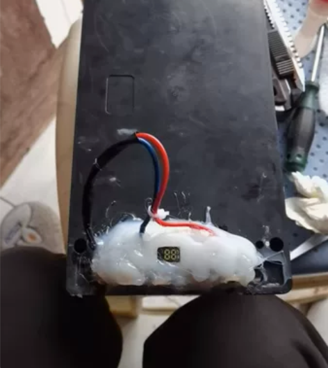 自己车拆下DIY的宁德时代三元大单体锂电池...