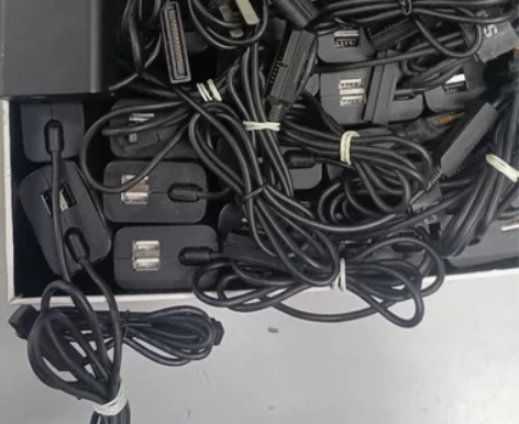 大疆御Air无人机御air充电器（带AC线...