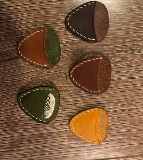 吉他拨片包（2个包邮） 注： 1.纯手工皮...